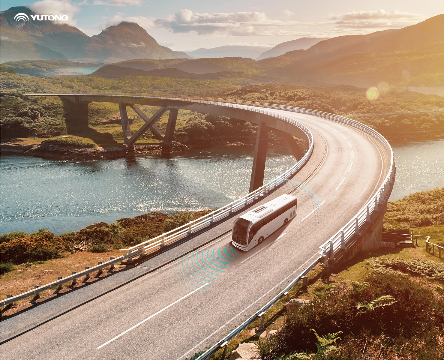 Yutong left-hand drive diesel coach T12 debuts:&nbsp;superior reliability for premium travel